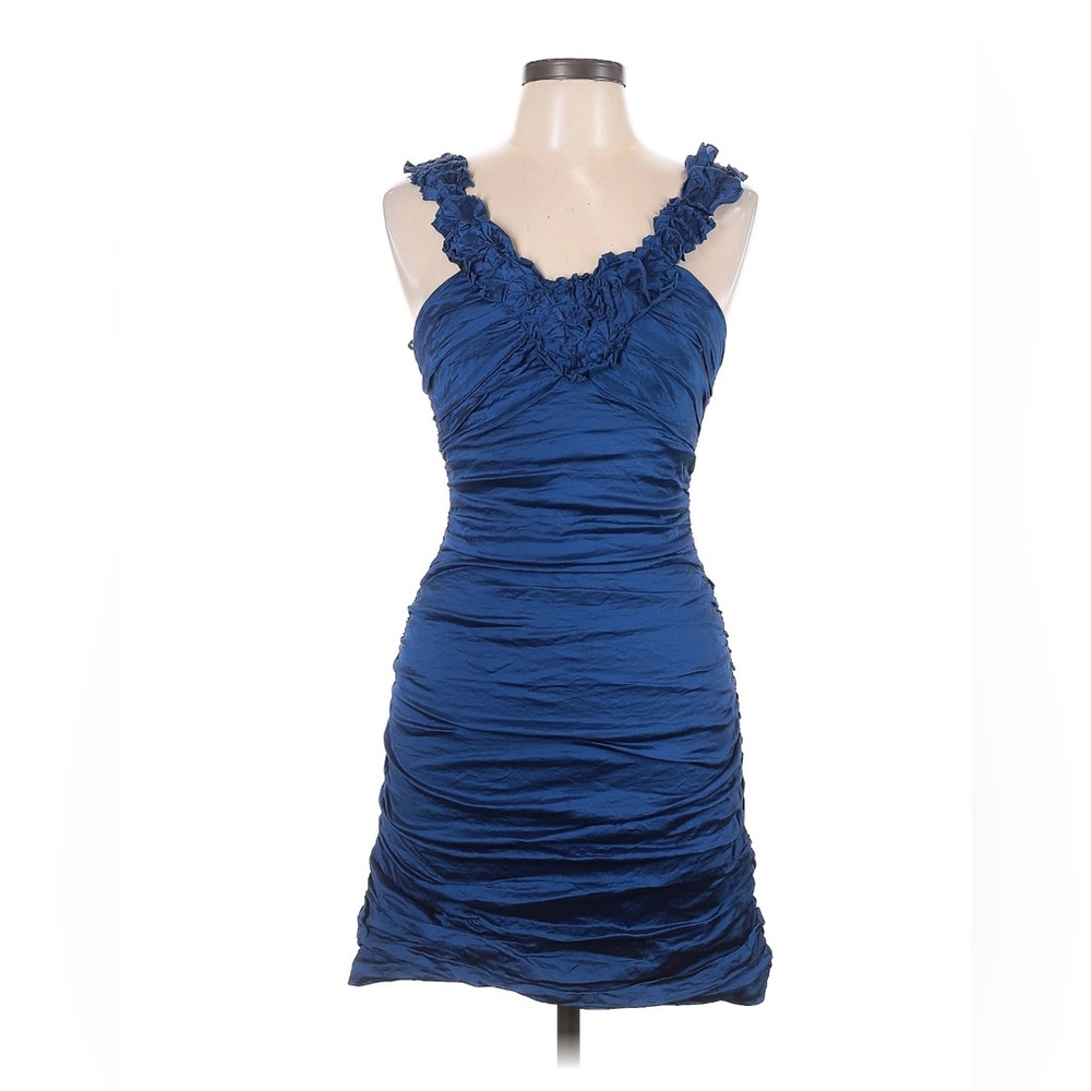 BCBGMAXAZRIA size US4 blue rutched cocktail Mini dress in excellent condition